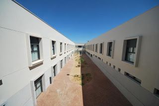 Imagen del patio de la residencia